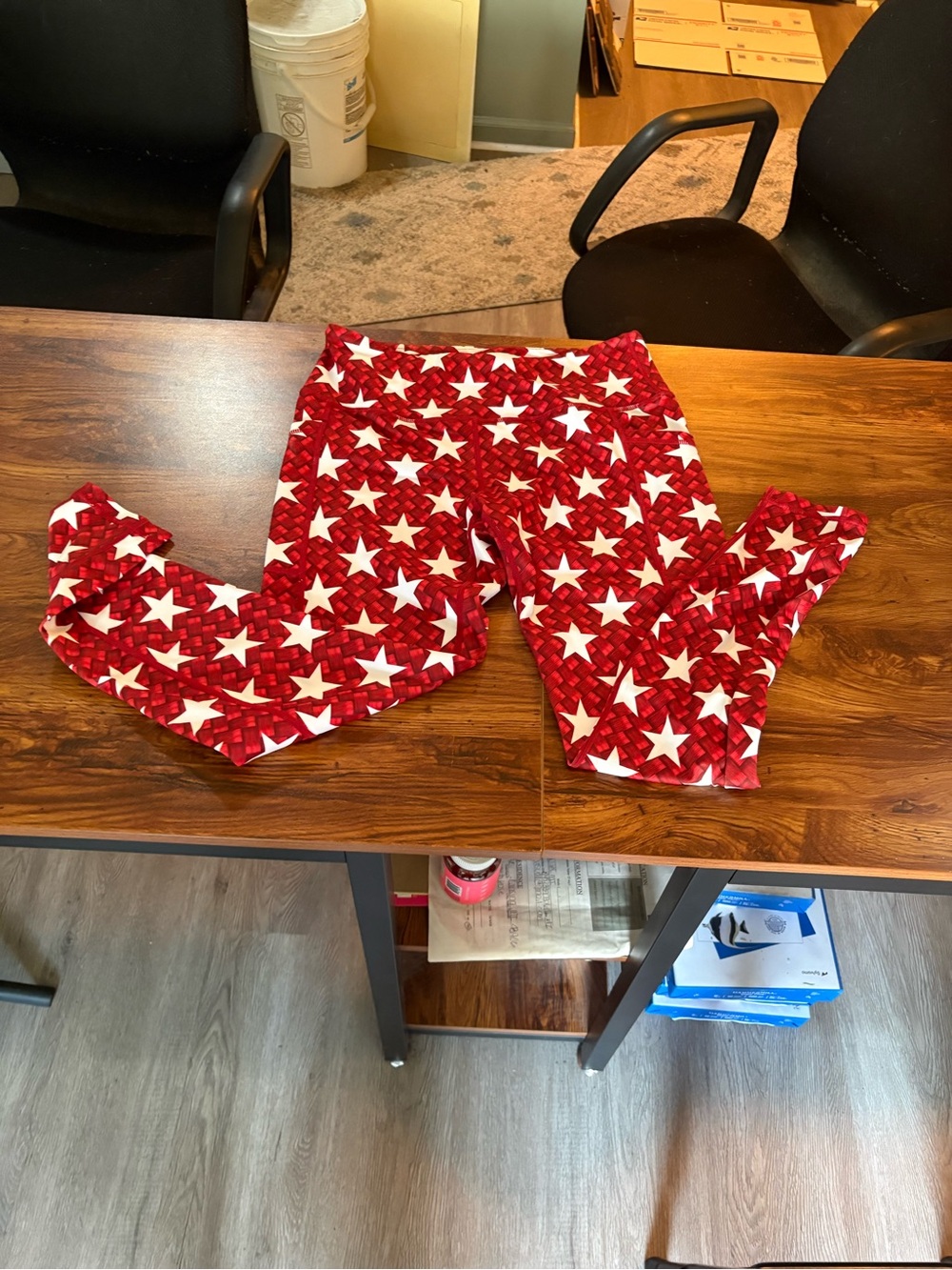 CVG Constantly Varied Gear Red Star Leggings Medium